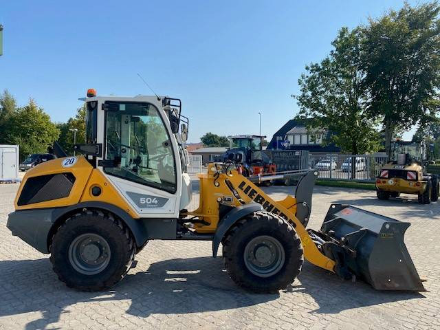 Liebherr L 504 C MIETE / RENTAL (12001791) - Riteņu iekrāvējs: foto 5 Liebherr L 504 C MIETE / RENTAL (12001791) - Riteņu iekrāvējs: foto 5