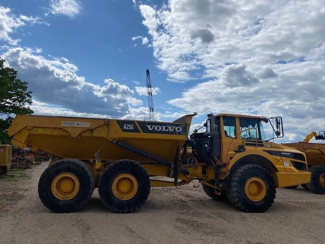 Artikulētias pašizgāzējs Volvo A 25 G MIETE / RENTAL (12001029): foto 6