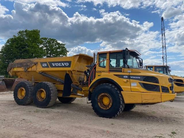 Volvo A 25 G MIETE / RENTAL (12002210) - Artikulētias pašizgāzējs: foto 5 Volvo A 25 G MIETE / RENTAL (12002210) - Artikulētias pašizgāzējs: foto 5