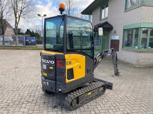 Volvo EC 18 E MIETE / RENTAL (12001760) - Mini-ekskavators: foto 5 Volvo EC 18 E MIETE / RENTAL (12001760) - Mini-ekskavators: foto 5