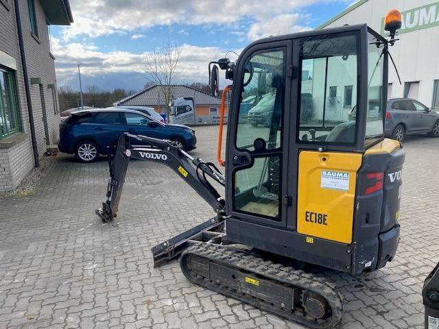 Volvo EC 18 E MIETE / RENTAL (12001760) - Mini-ekskavators: foto 3 Volvo EC 18 E MIETE / RENTAL (12001760) - Mini-ekskavators: foto 3