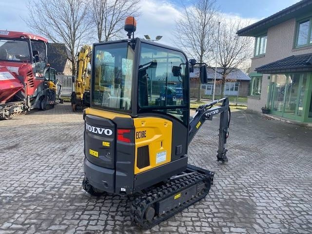 Volvo EC 18 E MIETE / RENTAL (12001764) - Mini-ekskavators: foto 5 Volvo EC 18 E MIETE / RENTAL (12001764) - Mini-ekskavators: foto 5