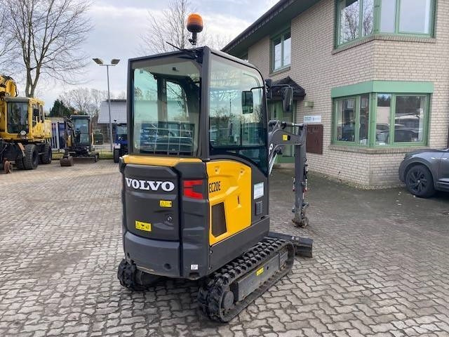 Volvo EC 20 E MIETE / RENTAL (12002071) - Mini-ekskavators: foto 5 Volvo EC 20 E MIETE / RENTAL (12002071) - Mini-ekskavators: foto 5