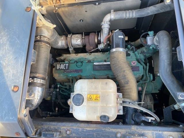 Kāpurķēžu ekskavators Volvo EC 250 E NL MIETE / RENTAL (12001056): foto 17