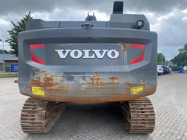 Volvo EC 380 E L MIETE / RENTAL (12005484) - Kāpurķēžu ekskavators: foto 4 Volvo EC 380 E L MIETE / RENTAL (12005484) - Kāpurķēžu ekskavators: foto 4