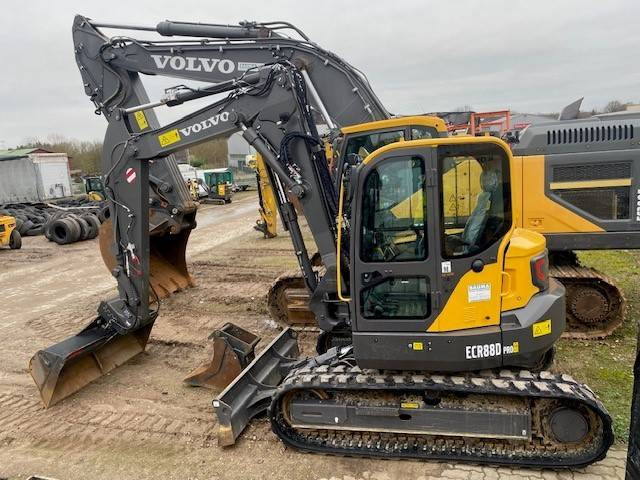 Volvo ECR 88 D X1+X3, VAH MIETE / RENTAL (12002080) - Mini-ekskavators: foto 2 Volvo ECR 88 D X1+X3, VAH MIETE / RENTAL (12002080) - Mini-ekskavators: foto 2