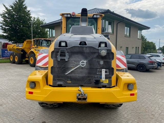 Volvo L 120 H AT-Motor (12005333) - Riteņu iekrāvējs: foto 4 Volvo L 120 H AT-Motor (12005333) - Riteņu iekrāvējs: foto 4