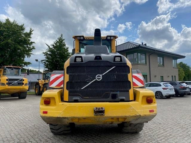 Volvo L 120 H MIETE / RENTAL (12001931) - Riteņu iekrāvējs: foto 3 Volvo L 120 H MIETE / RENTAL (12001931) - Riteņu iekrāvējs: foto 3