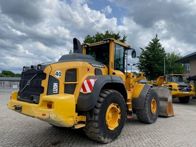 Volvo L 120 H MIETE / RENTAL (12001931) - Riteņu iekrāvējs: foto 4 Volvo L 120 H MIETE / RENTAL (12001931) - Riteņu iekrāvējs: foto 4