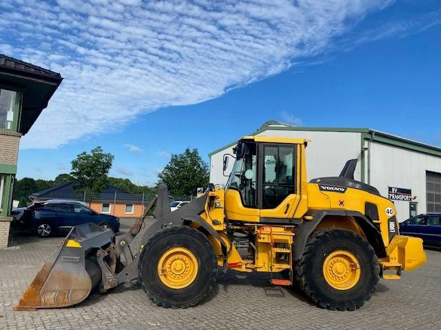 Volvo L 90 H MIETE / RENTAL (12002215) - Riteņu iekrāvējs: foto 2 Volvo L 90 H MIETE / RENTAL (12002215) - Riteņu iekrāvējs: foto 2