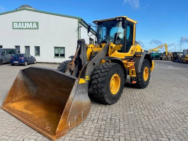 Volvo L 90 H MIETE / RENTAL (12002215) - Riteņu iekrāvējs: foto 1 Volvo L 90 H MIETE / RENTAL (12002215) - Riteņu iekrāvējs: foto 1