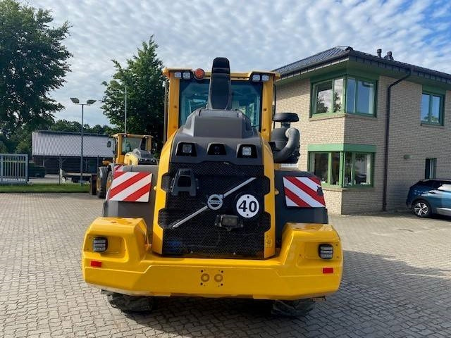 Volvo L 90 H MIETE / RENTAL (12002215) - Riteņu iekrāvējs: foto 4 Volvo L 90 H MIETE / RENTAL (12002215) - Riteņu iekrāvējs: foto 4