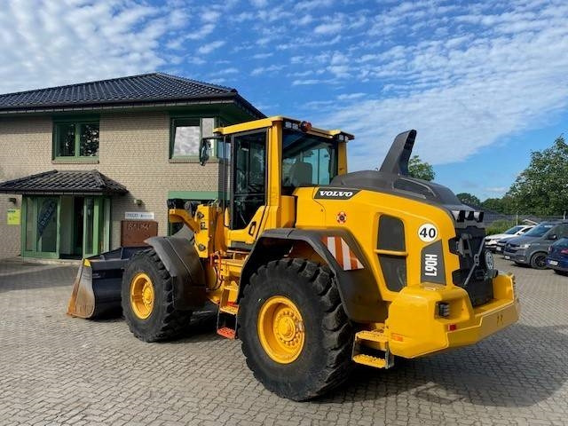 Volvo L 90 H MIETE / RENTAL (12002215) - Riteņu iekrāvējs: foto 3 Volvo L 90 H MIETE / RENTAL (12002215) - Riteņu iekrāvējs: foto 3