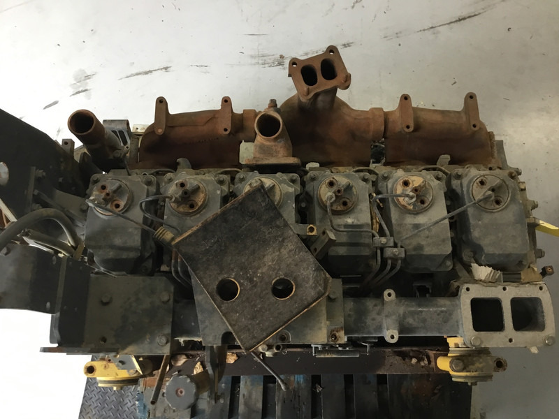 Komatsu S6D125E-2 USED - Celtniecības tehnika: foto 5 Komatsu S6D125E-2 USED - Celtniecības tehnika: foto 5