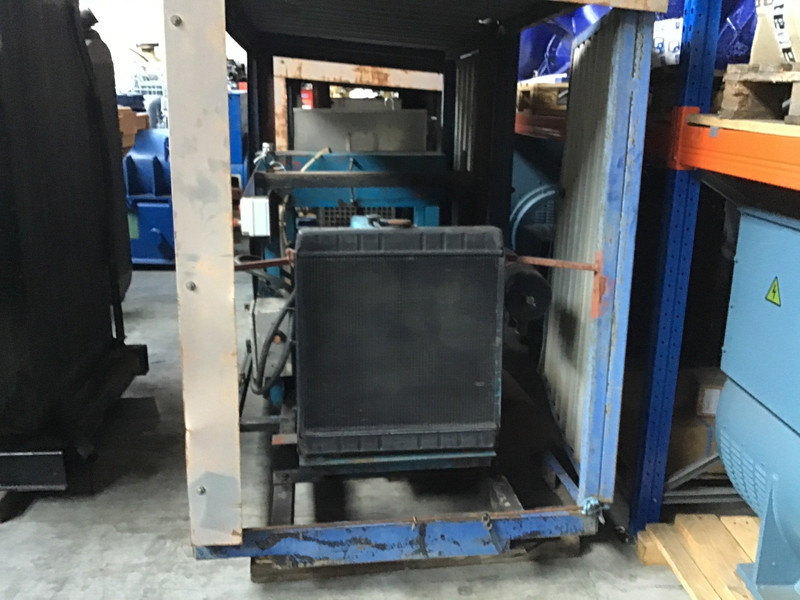 Ford 2714E POMP 550 BAR USED - Ūdens sūknis: foto 3 Ford 2714E POMP 550 BAR USED - Ūdens sūknis: foto 3