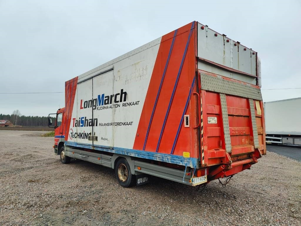 Mercedes-Benz Atego 1023 - Kravas automašīna ar slēgto virsbūvi: foto 3 Mercedes-Benz Atego 1023 - Kravas automašīna ar slēgto virsbūvi: foto 3