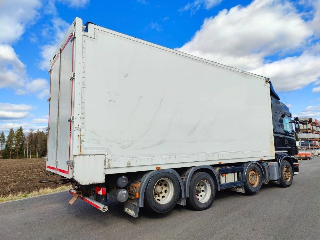 Scania R 500 8x2 4700 - Kravas automašīna ar slēgto virsbūvi: foto 4 Scania R 500 8x2 4700 - Kravas automašīna ar slēgto virsbūvi: foto 4