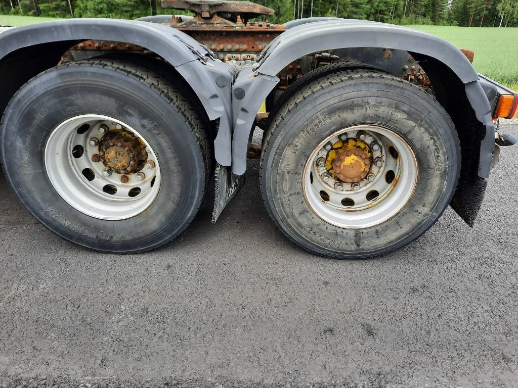 Volvo FH12 460 - Vilcējs: foto 5 Volvo FH12 460 - Vilcējs: foto 5