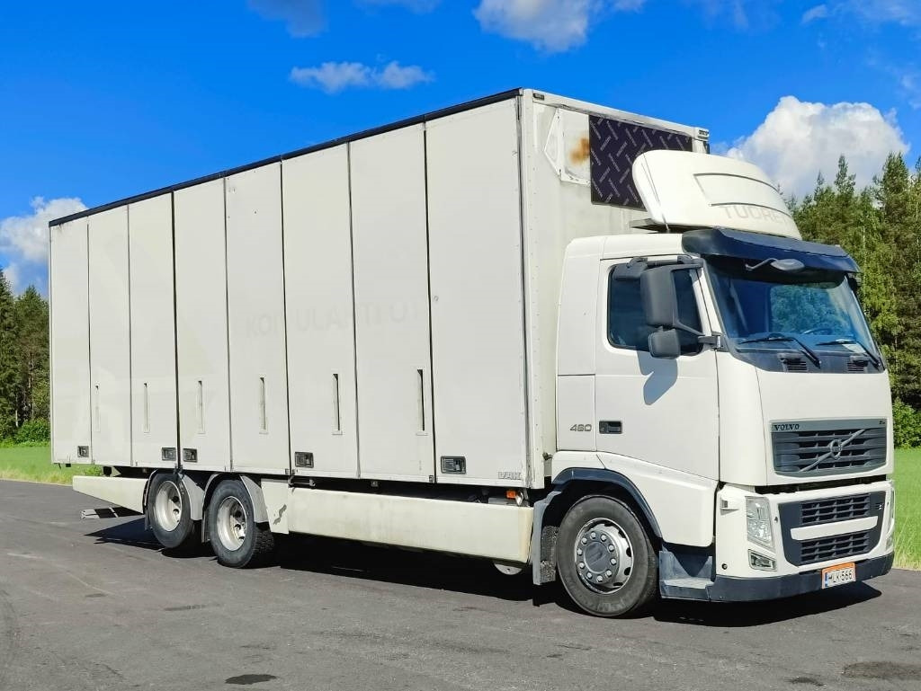 Volvo FH 13 460 - Kravas automašīna ar slēgto virsbūvi: foto 2 Volvo FH 13 460 - Kravas automašīna ar slēgto virsbūvi: foto 2