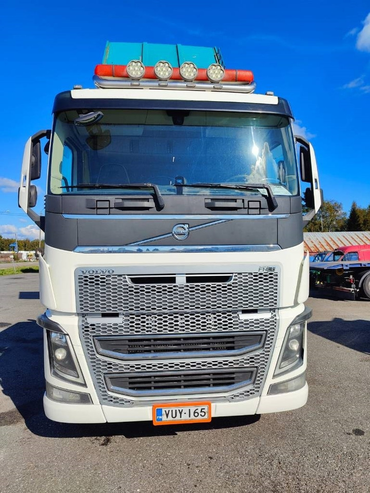 Volvo FH 16 750 - Kravas automašīna pašizgāzējs: foto 3 Volvo FH 16 750 - Kravas automašīna pašizgāzējs: foto 3