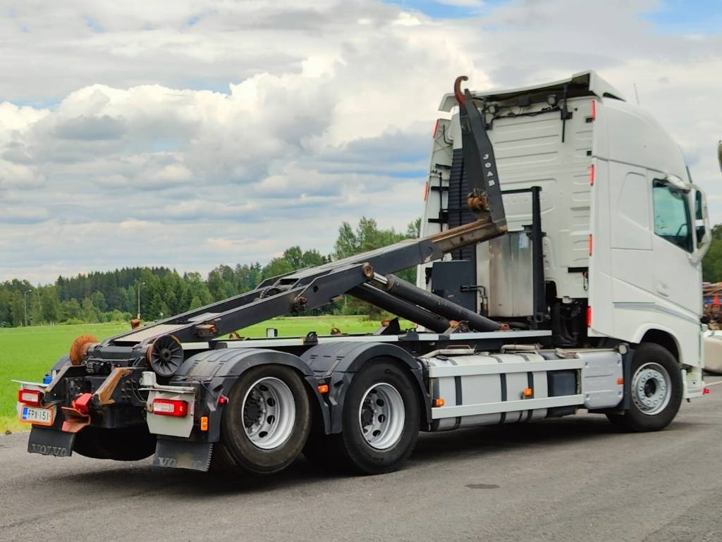 Volvo FH 540 - Pacēlājs ar āķi: foto 3 Volvo FH 540 - Pacēlājs ar āķi: foto 3