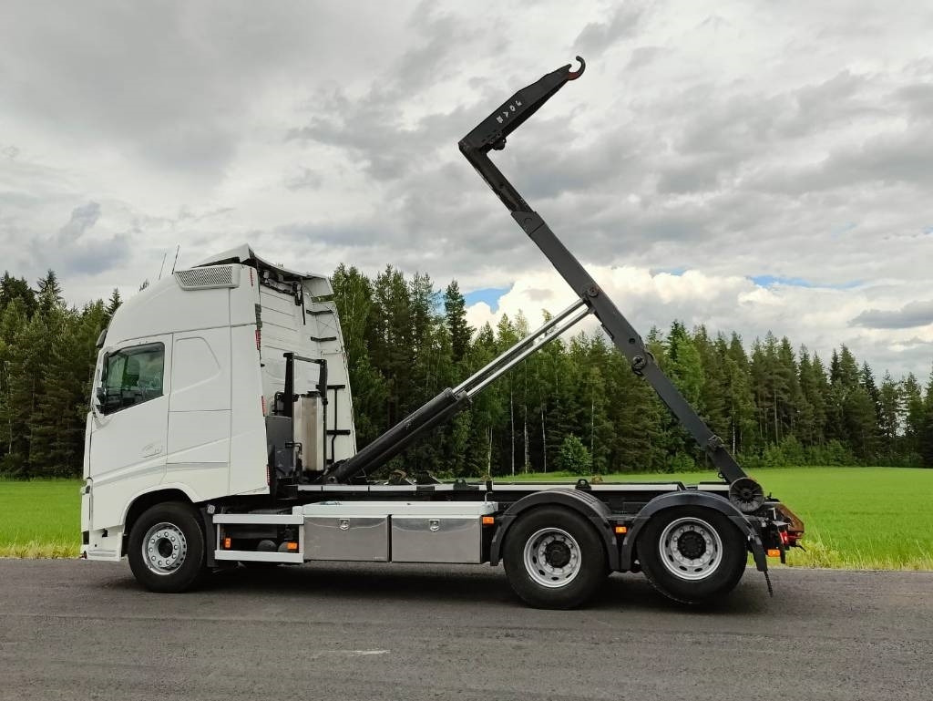 Volvo FH 540 - Pacēlājs ar āķi: foto 5 Volvo FH 540 - Pacēlājs ar āķi: foto 5