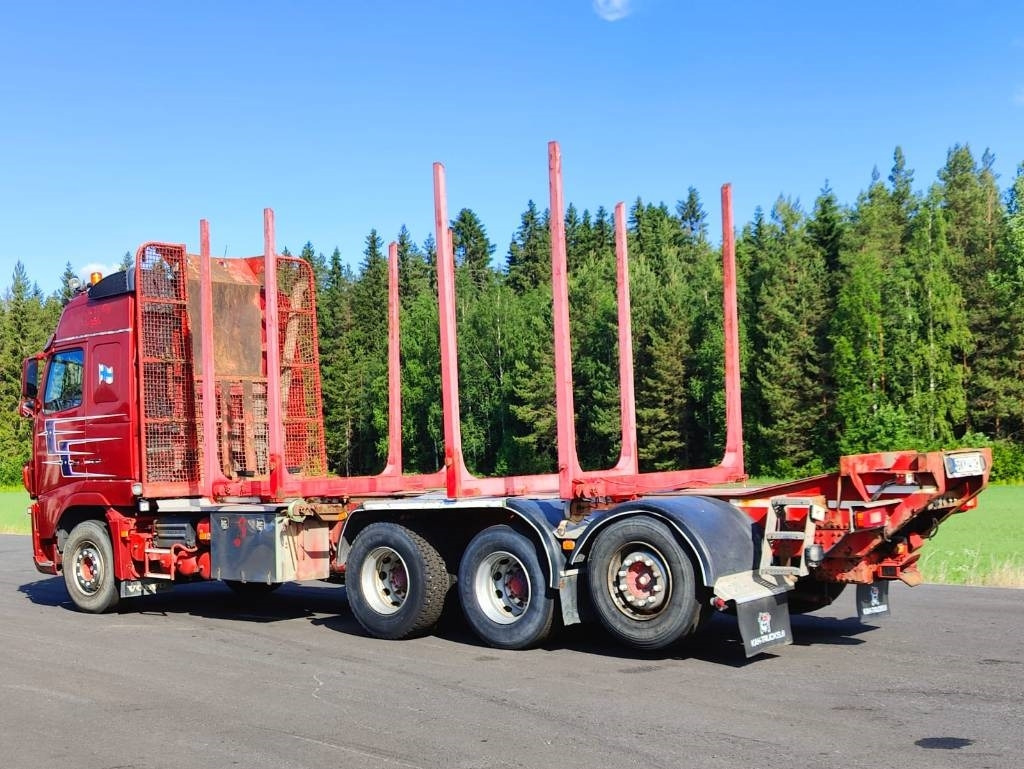 Volvo FH16 - Kokvedējs: foto 4 Volvo FH16 - Kokvedējs: foto 4