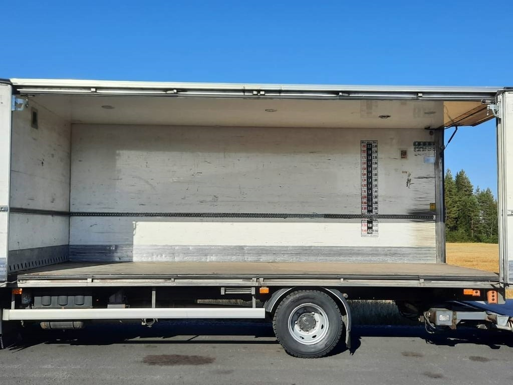 Volvo FL 240  - Kravas automašīna ar slēgto virsbūvi: foto 5 Volvo FL 240  - Kravas automašīna ar slēgto virsbūvi: foto 5