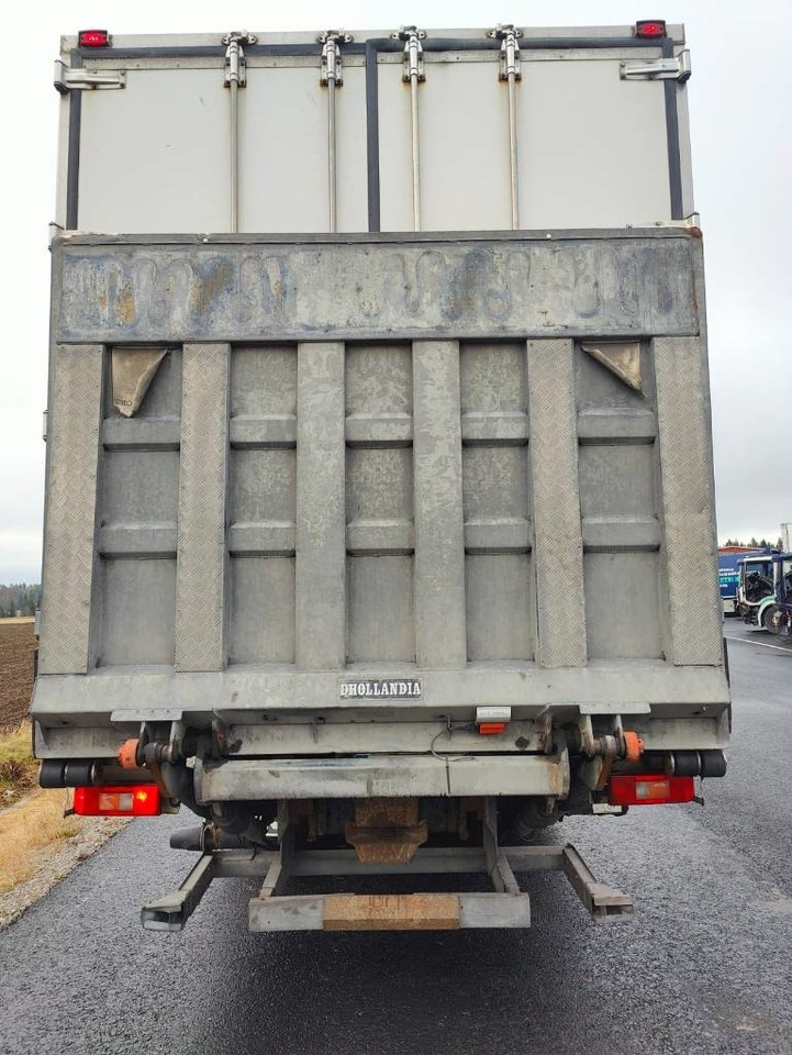 Volvo FM 13 - Kravas automašīna ar slēgto virsbūvi: foto 5 Volvo FM 13 - Kravas automašīna ar slēgto virsbūvi: foto 5