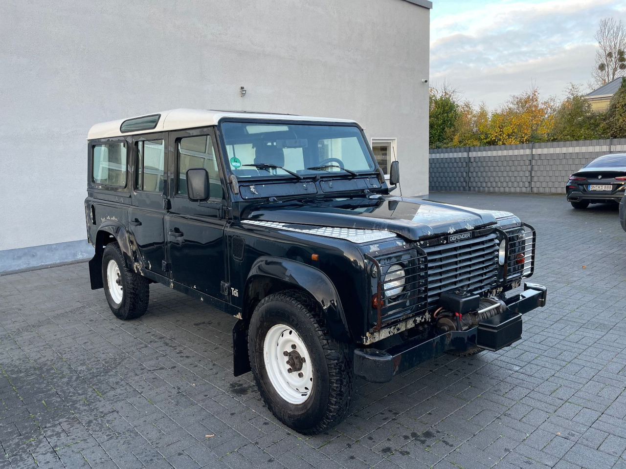 Land Rover Defender 110 SW 2.5 TD , Wohnm.Zulassung, 1.Hand - SUV: foto 1 Land Rover Defender 110 SW 2.5 TD , Wohnm.Zulassung, 1.Hand - SUV: foto 1