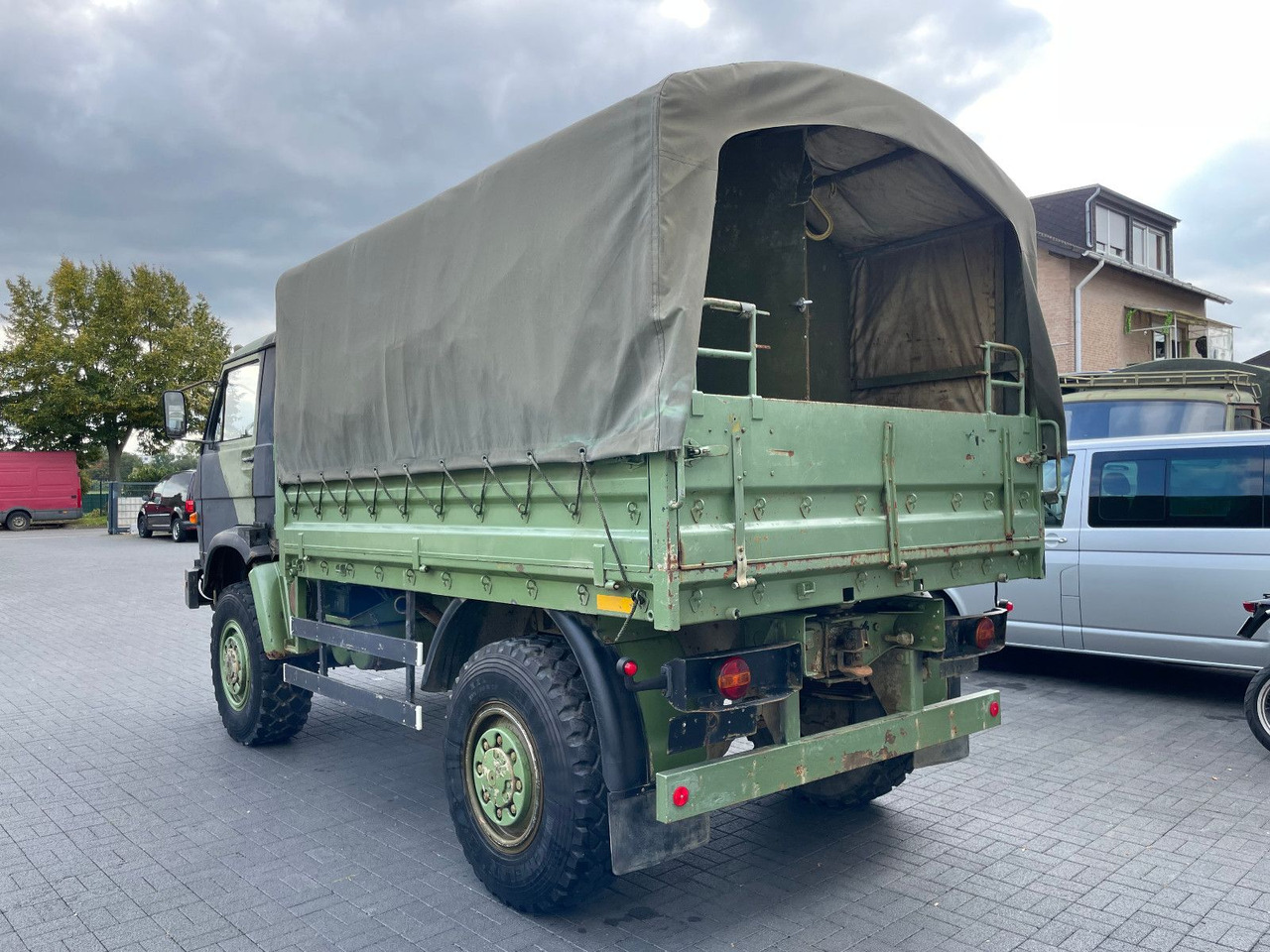 MAN 8.136 4X4 - Furgons ar tentu: foto 5 MAN 8.136 4X4 - Furgons ar tentu: foto 5