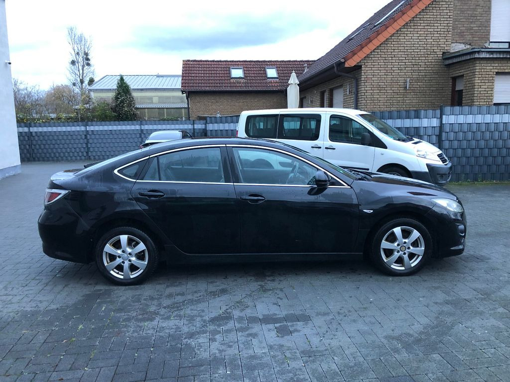 Mazda 6 Lim. 2.2 CRDT - Vieglā automašīna: foto 4 Mazda 6 Lim. 2.2 CRDT - Vieglā automašīna: foto 4