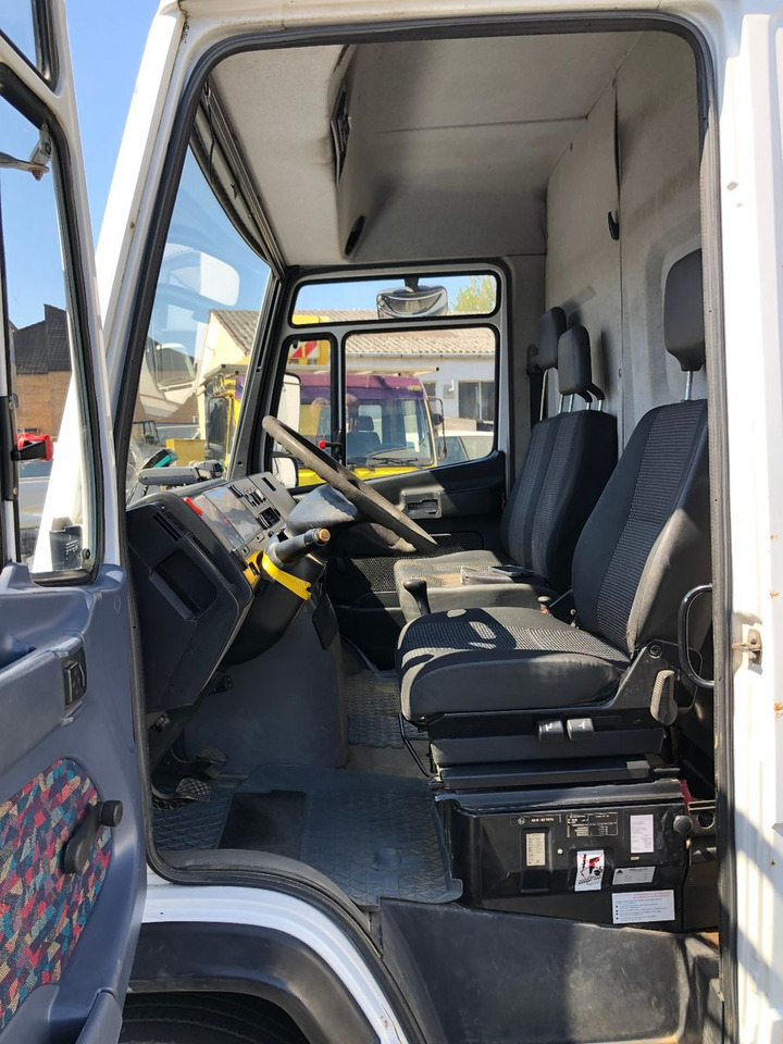 Mercedes-Benz Vario 816 līzingu Mercedes-Benz Vario 816: foto 11 Mercedes-Benz Vario 816 līzingu Mercedes-Benz Vario 816: foto 11