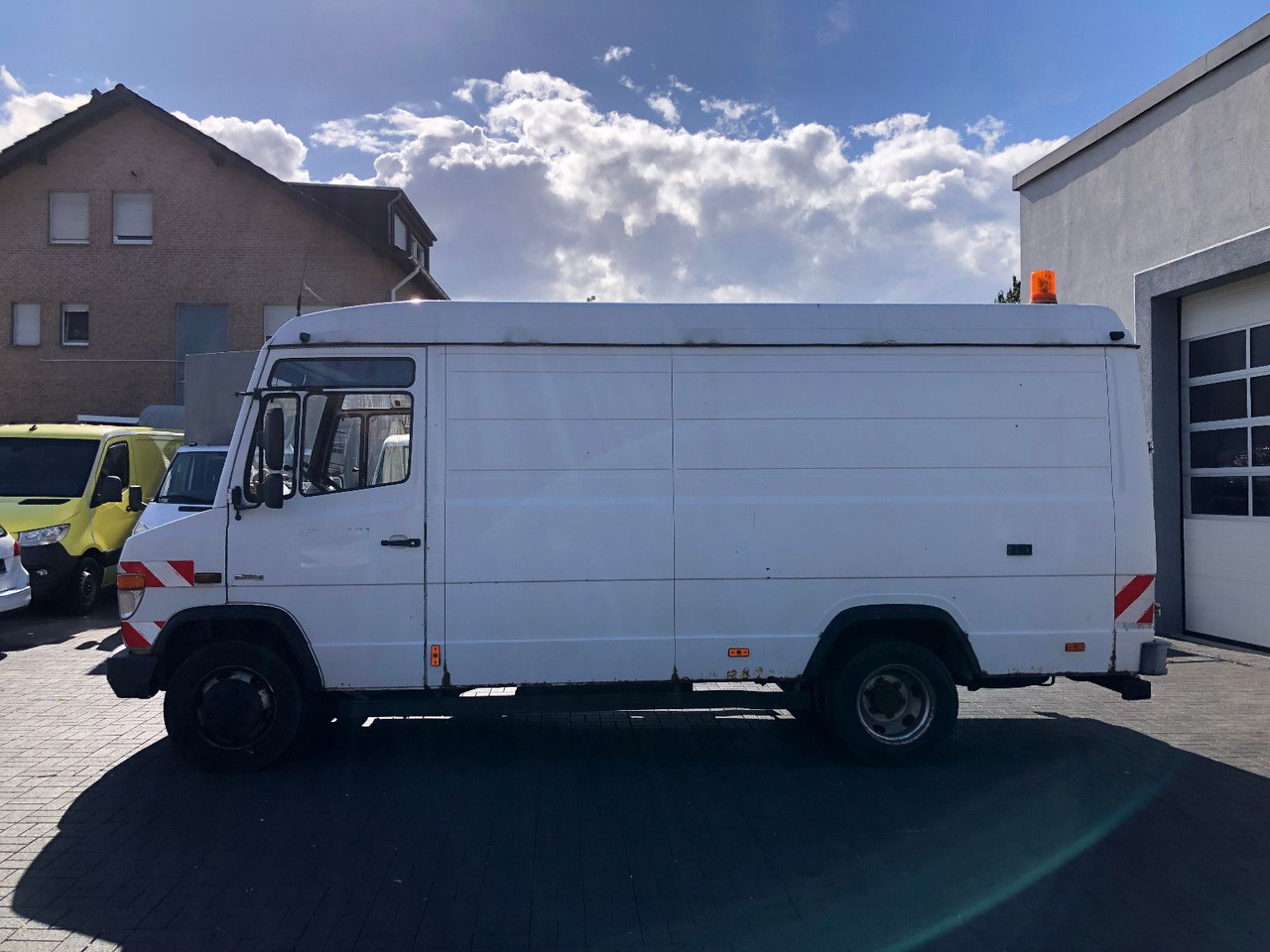 Mercedes-Benz Vario 816 līzingu Mercedes-Benz Vario 816: foto 7 Mercedes-Benz Vario 816 līzingu Mercedes-Benz Vario 816: foto 7