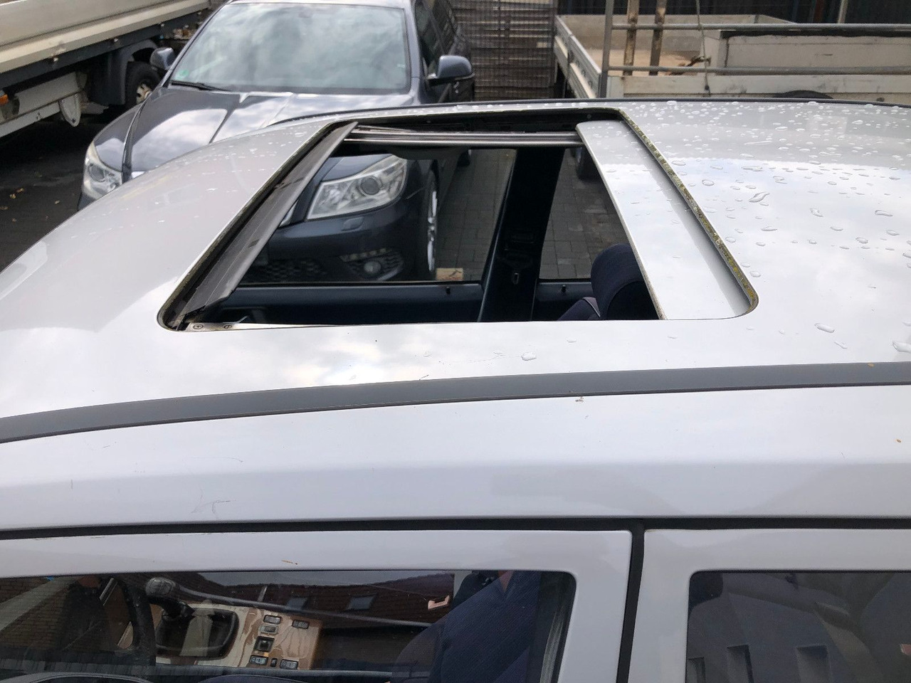 Sedans Mercedes-Benz W124 E 260: foto 25