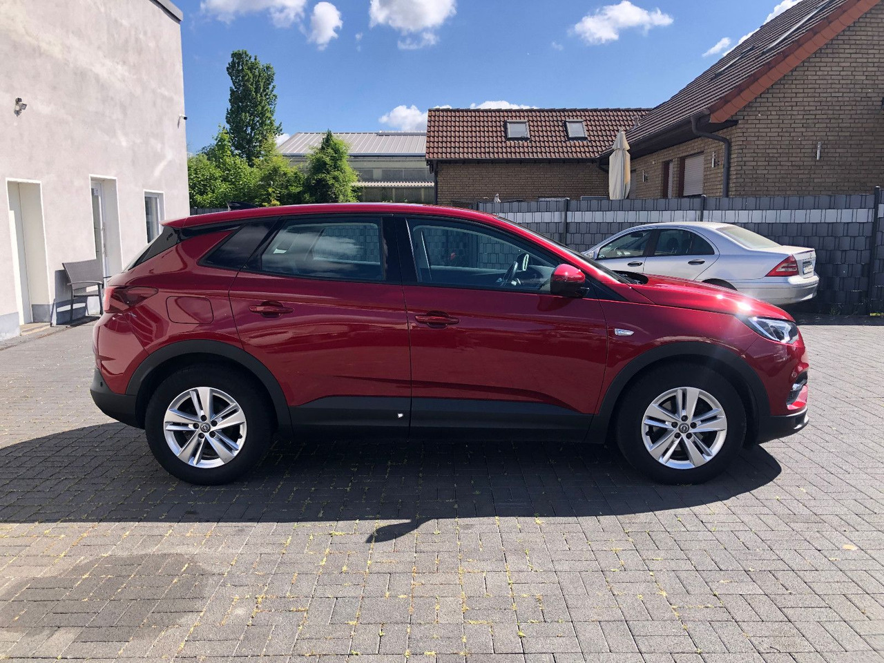 Opel Grandland (X) 1.5 D Automatik Business Edition - SUV: foto 4 Opel Grandland (X) 1.5 D Automatik Business Edition - SUV: foto 4