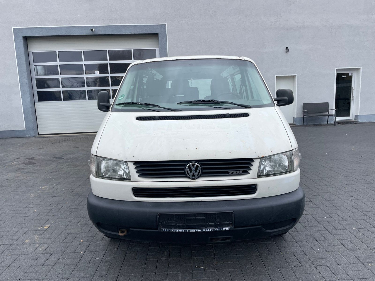 Volkswagen T4 Caravelle 2,5-l-Diesel TDI 75kW syncro lang - Pasažieru furgons: foto 5 Volkswagen T4 Caravelle 2,5-l-Diesel TDI 75kW syncro lang - Pasažieru furgons: foto 5