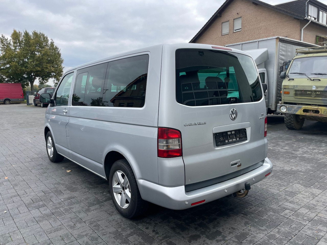 Volkswagen T5 2.5 TDi Caravelle 4Motion 8-Sitzer - Pasažieru furgons: foto 4 Volkswagen T5 2.5 TDi Caravelle 4Motion 8-Sitzer - Pasažieru furgons: foto 4