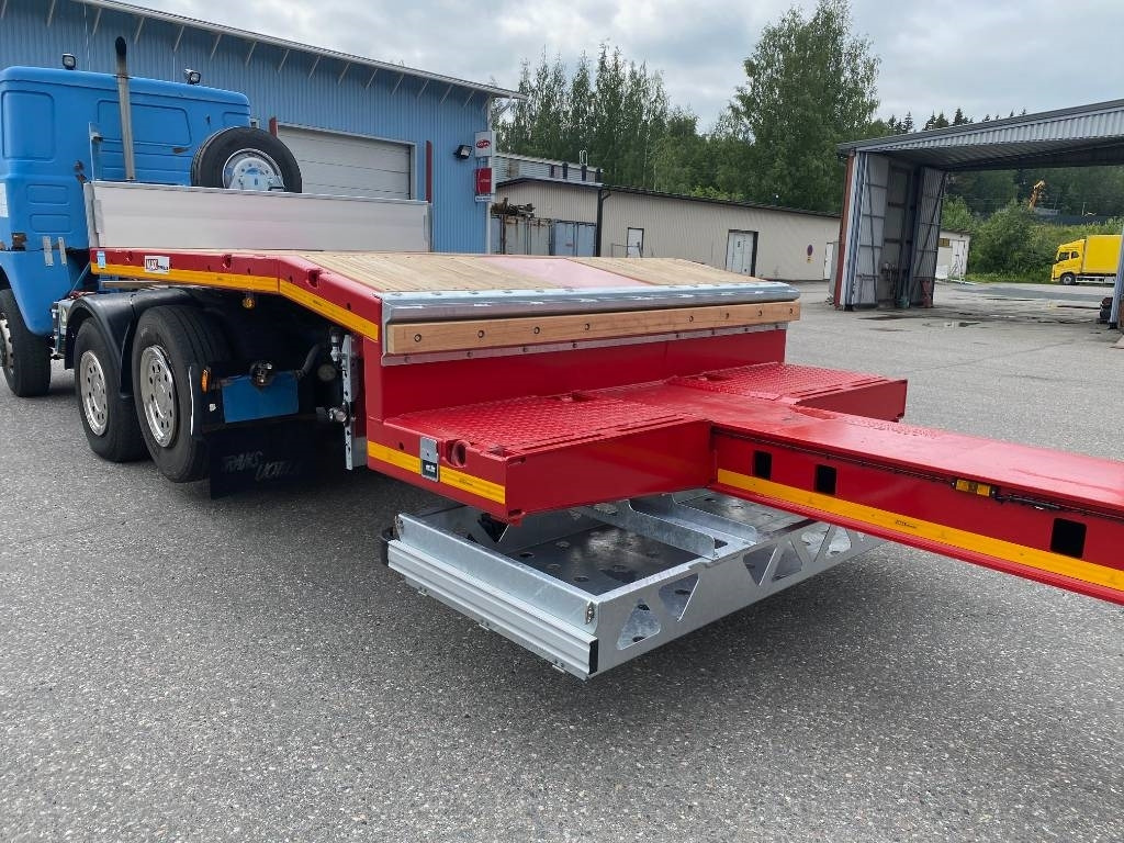 Faymonville Max Trailer, Max100 4AU - Puspiekabe zema profila platforma: foto 2 Faymonville Max Trailer, Max100 4AU - Puspiekabe zema profila platforma: foto 2
