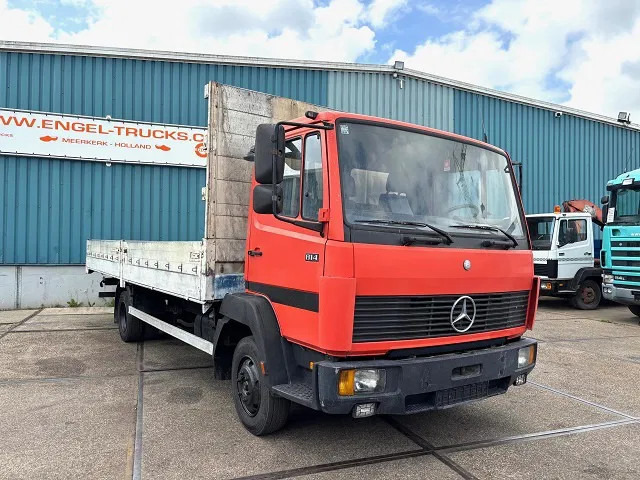 Mercedes-Benz LK 814 (6-CILINDER) WITH OPEN (TENT) BOX & ALUMNIUM SIDE BORDS (MANUAL GEARBOX / 3TH SEAT IN CABIN) - Bortu kravas automašīna/ Platforma: foto 2 Mercedes-Benz LK 814 (6-CILINDER) WITH OPEN (TENT) BOX & ALUMNIUM SIDE BORDS (MANUAL GEARBOX / 3TH SEAT IN CABIN) - Bortu kravas automašīna/ Platforma: foto 2