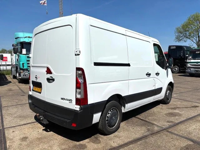 Opel Movano T3300 2.4CDTI L1H1 (EURO 6 / 6 GEARS MANUAL GEARBOX / AIRCONDITIONING / APPLE CARPLAY / REAR VIEW CAMERA / ETC) - Mazs furgons: foto 3 Opel Movano T3300 2.4CDTI L1H1 (EURO 6 / 6 GEARS MANUAL GEARBOX / AIRCONDITIONING / APPLE CARPLAY / REAR VIEW CAMERA / ETC) - Mazs furgons: foto 3