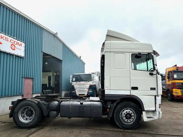DAF 95.380 XF SPACECAB (EURO 2 (MECHANICAL PUMP & INJECTORS) / ZF16 MANUAL GEARBOX / AIRCONDITIONING) - Vilcējs: foto 4 DAF 95.380 XF SPACECAB (EURO 2 (MECHANICAL PUMP & INJECTORS) / ZF16 MANUAL GEARBOX / AIRCONDITIONING) - Vilcējs: foto 4