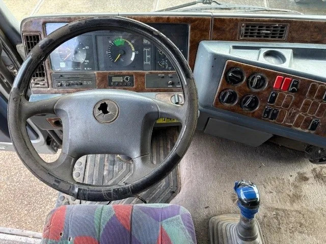 Vilcējs Mercedes-Benz Actros 1843 LS SLEEPERCAB (MP1) (ZF16 MANUAL GEARBOX / REDUCTION AXLE / AIRCONDITIONING / ETC.): foto 8