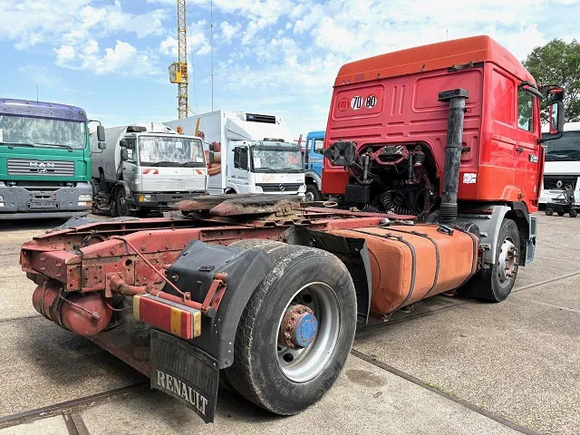 Renault G340 Manager 4x2 TRACTOR (MECHANICAL PUMP & INJECTORS / ZF MANUAL GEARBOX / REDUCTIONS AXLE) - Vilcējs: foto 3 Renault G340 Manager 4x2 TRACTOR (MECHANICAL PUMP & INJECTORS / ZF MANUAL GEARBOX / REDUCTIONS AXLE) - Vilcējs: foto 3