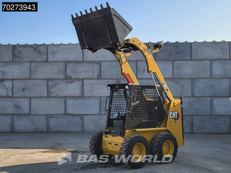 Caterpillar 216 B3 - Kompaktiekrāvējs: foto 2 Caterpillar 216 B3 - Kompaktiekrāvējs: foto 2