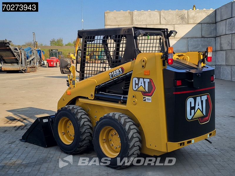 Caterpillar 216 B3 - Kompaktiekrāvējs: foto 3 Caterpillar 216 B3 - Kompaktiekrāvējs: foto 3
