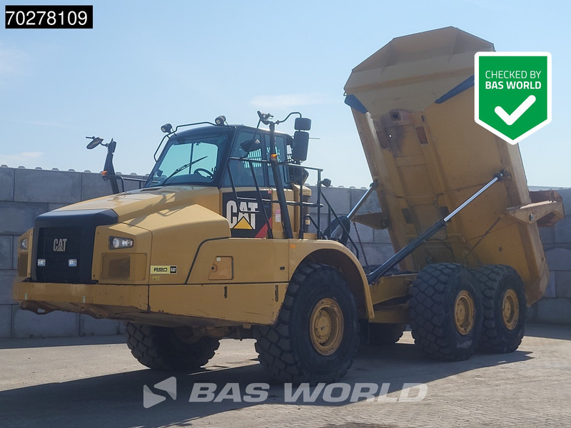 Caterpillar 735 C - Artikulētias pašizgāzējs: foto 1 Caterpillar 735 C - Artikulētias pašizgāzējs: foto 1