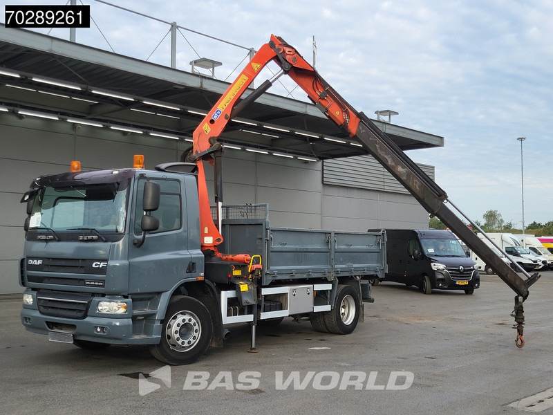 DAF CF75.250 FA75 4X2 Palfinger PK11000 Crane 8m3 tipper Manual Euro 4 - Kravas automašīna pašizgāzējs, Kravas auto ar manipulatoru: foto 3 DAF CF75.250 FA75 4X2 Palfinger PK11000 Crane 8m3 tipper Manual Euro 4 - Kravas automašīna pašizgāzējs, Kravas auto ar manipulatoru: foto 3