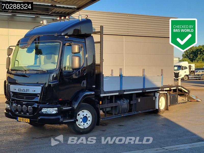 DAF LF 180 4X2 14t NL-Truck Machine transporter Oprijwagen Hydraulic ramps Euro 6 - Autovedējs: foto 1 DAF LF 180 4X2 14t NL-Truck Machine transporter Oprijwagen Hydraulic ramps Euro 6 - Autovedējs: foto 1