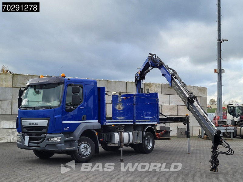 DAF LF 260 LF 4X2 Hiab 111 B-2 HIDUO Crane Kran Remote control Automatic ACC Euro 6 - Bortu kravas automašīna/ Platforma, Kravas auto ar manipulatoru: foto 3 DAF LF 260 LF 4X2 Hiab 111 B-2 HIDUO Crane Kran Remote control Automatic ACC Euro 6 - Bortu kravas automašīna/ Platforma, Kravas auto ar manipulatoru: foto 3